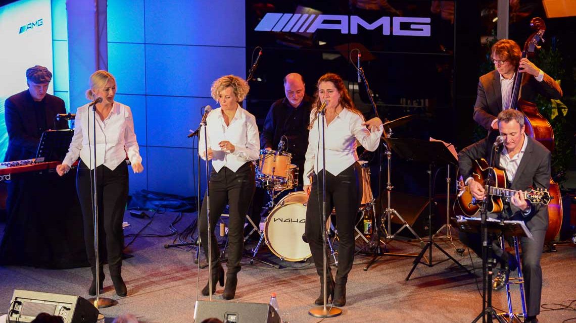 Johnny & The Jonetts beim Charity Benefitzkonzert bei Taunusauto