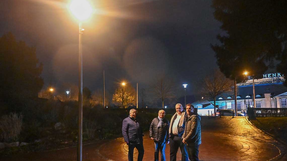 Neue Beleuchtung im Henkellpark