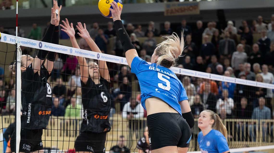 VC Wiesbaden - Ladies in Black Aachen