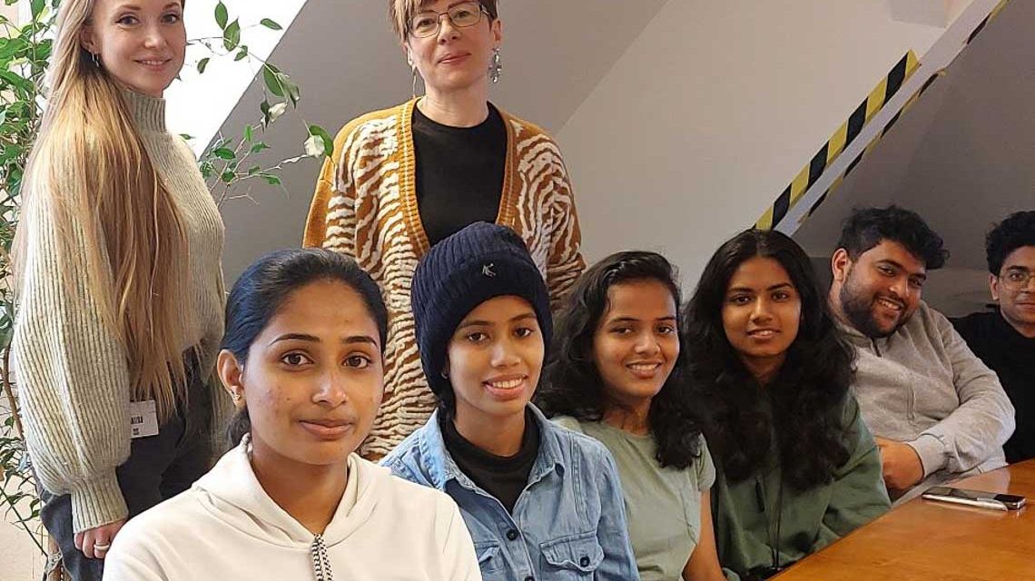Fachkräfte in Wiesbaden begrüßt / Servicestelle Deutsch