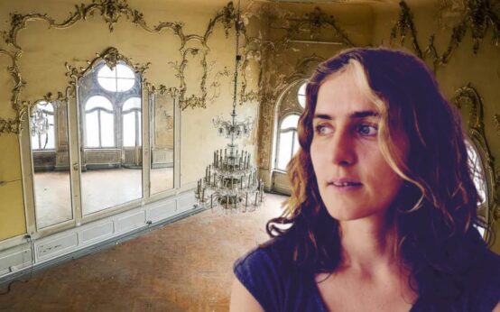 Vanessa Rema, Fiotokollage: Blickt ins innere der Walhalla.