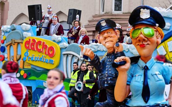 Stadtpolizei, Kommunale Verkehrspolizei und Landespolizei sorgen an Fastnacht für Sicherheit