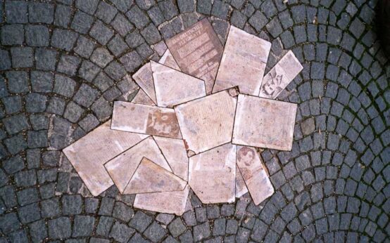 Denkmal Geschwister Scholl Platz München