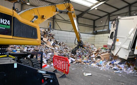 Papierumschlagshalle der ELW