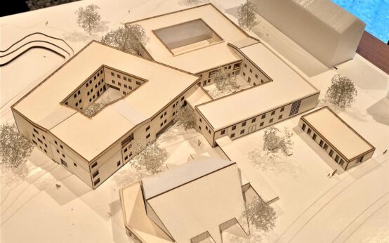 Neugestaltung des Geländes der Lukasgemeinde auf dem Gräselber