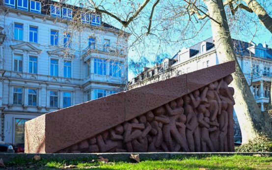 Mahnmal in der Bahnhofstraße