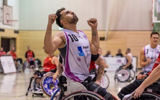 Rhine River Rhinos erreichen die Playoffs.