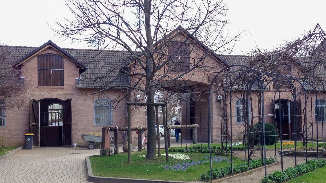 Domäne Mechtildhausen, landwirtschaftliche Betrieb, Restaurant, Hofführungen