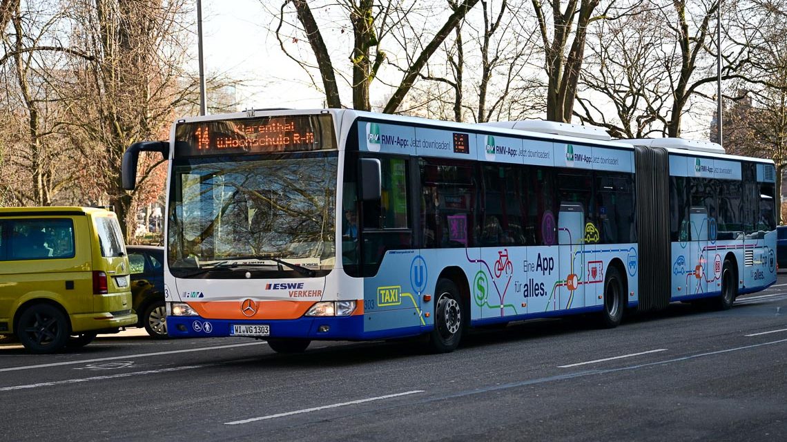 Fahrplanänderungen: Buslinie 14 am Warmen Damm.