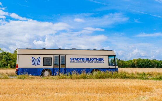 Stadtteilbus / Fahrbibliothek
