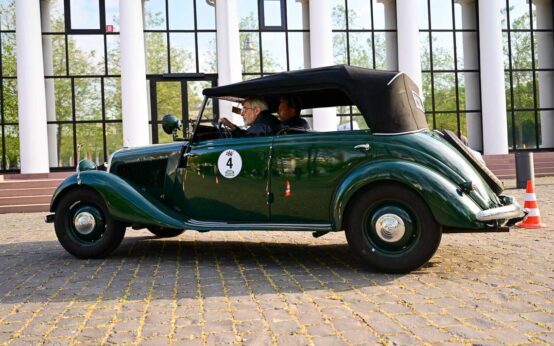 Mercedes-Benz 170 Da