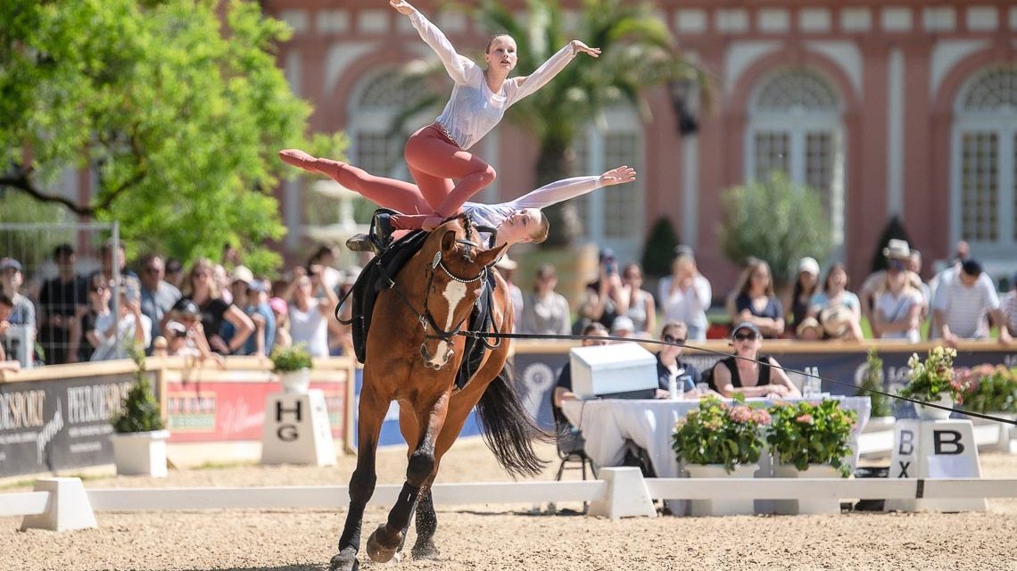 Gisa Sternberg und Linda Otten (GER) mit Espresso zeigten im Pas de Deux die beste Kür.
