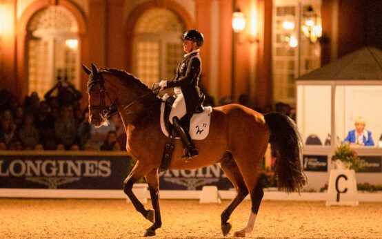 Isabell Werth bei der Flutlicht Kür