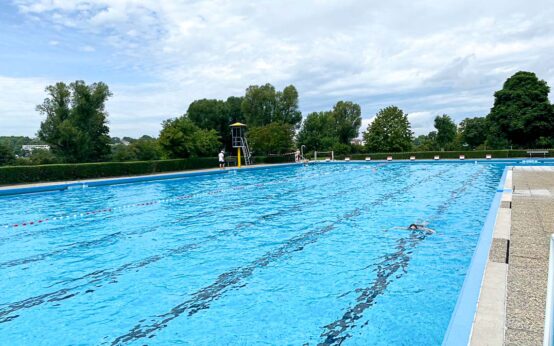 Freibad Maaraue, Freibäder schließen