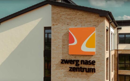 Zwerg Nase-Zentrum