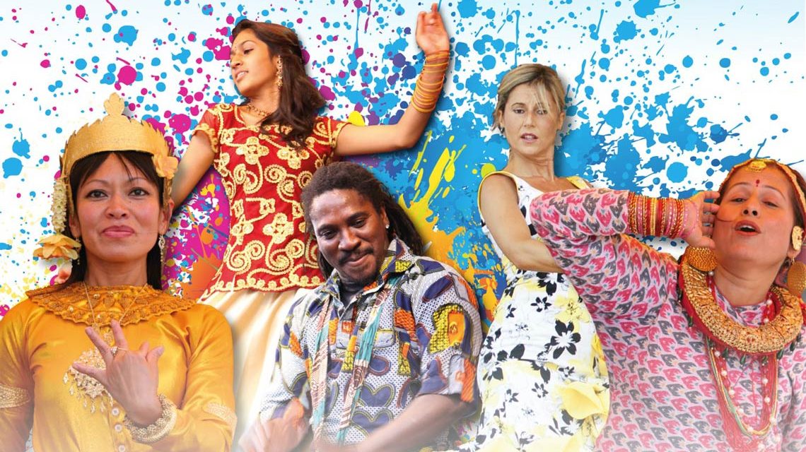 Archivbild: Internationales Sommerfest 2018 auf dem Schloßplatz in Wiesbaden. ©2018 Stadt Wiesbaden Weitere Nachrichten aus dem Ortsbezirk Mitte lesen Sie hier. Weitere Informationen zum Internationalen Sommerfest finden Sie unter www.wiesbaden.de.