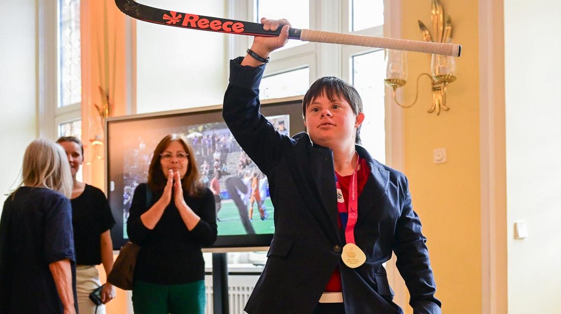 Rathausempfang für Goldmedaillengewinnerin Chloé Beloin