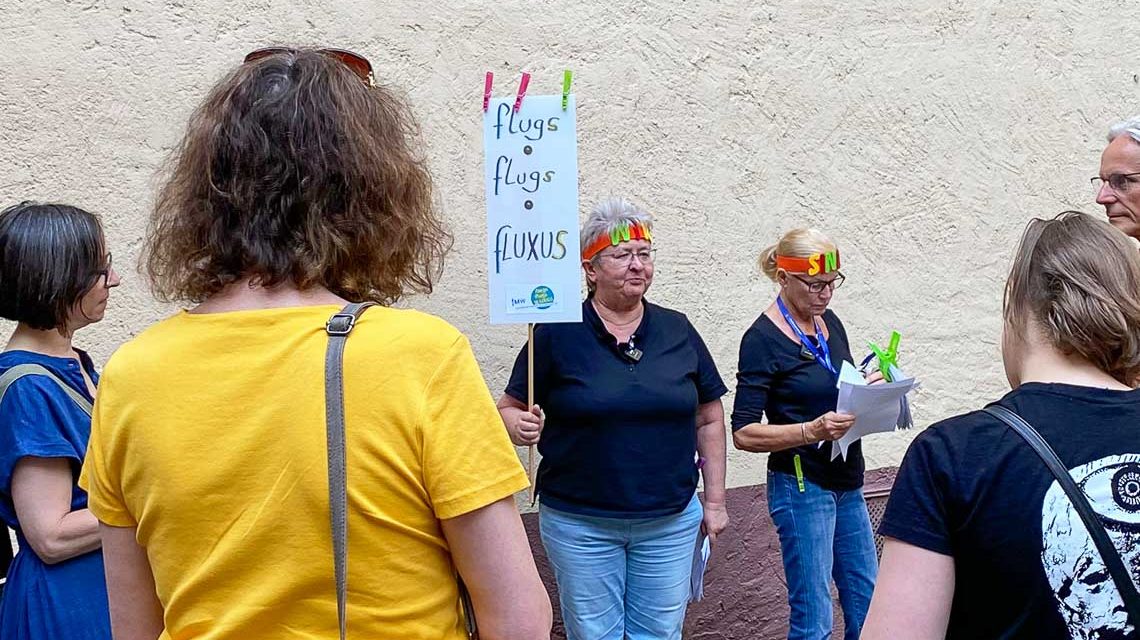 flugs, flugs, fLUXUS, Stadtrundgang bei m Kunstsommer