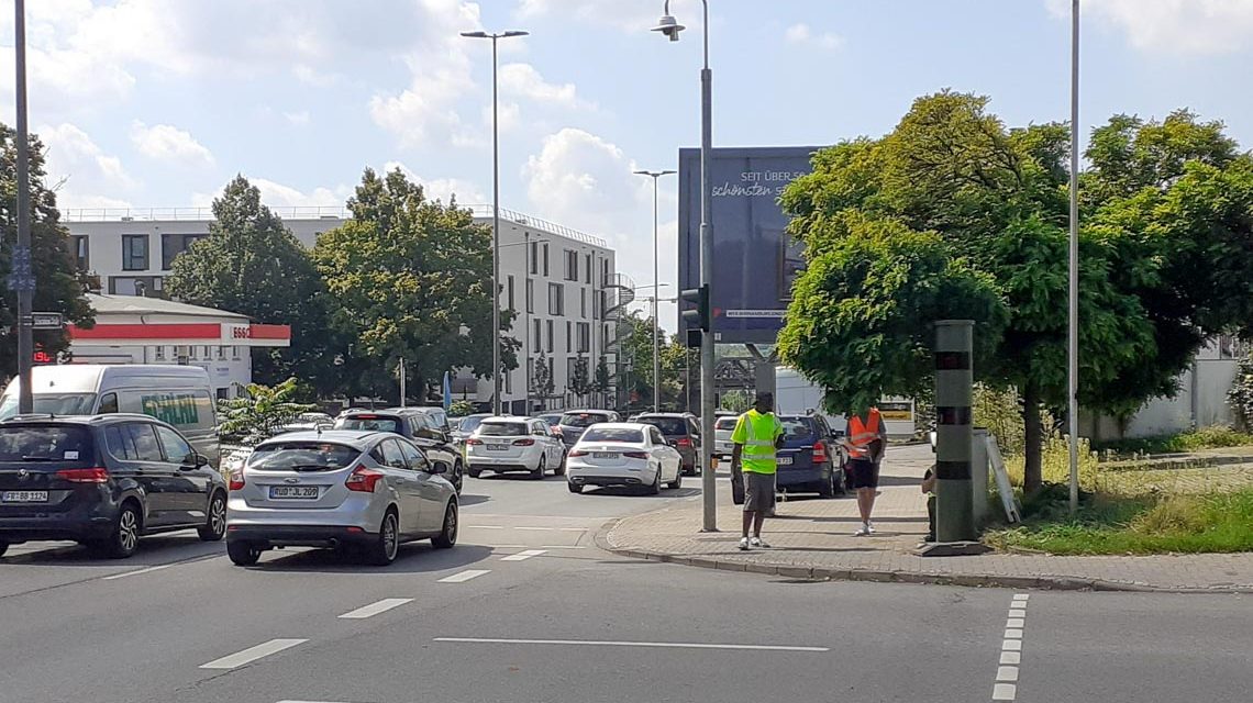Bltzsäule in der Schiersteiner Straße