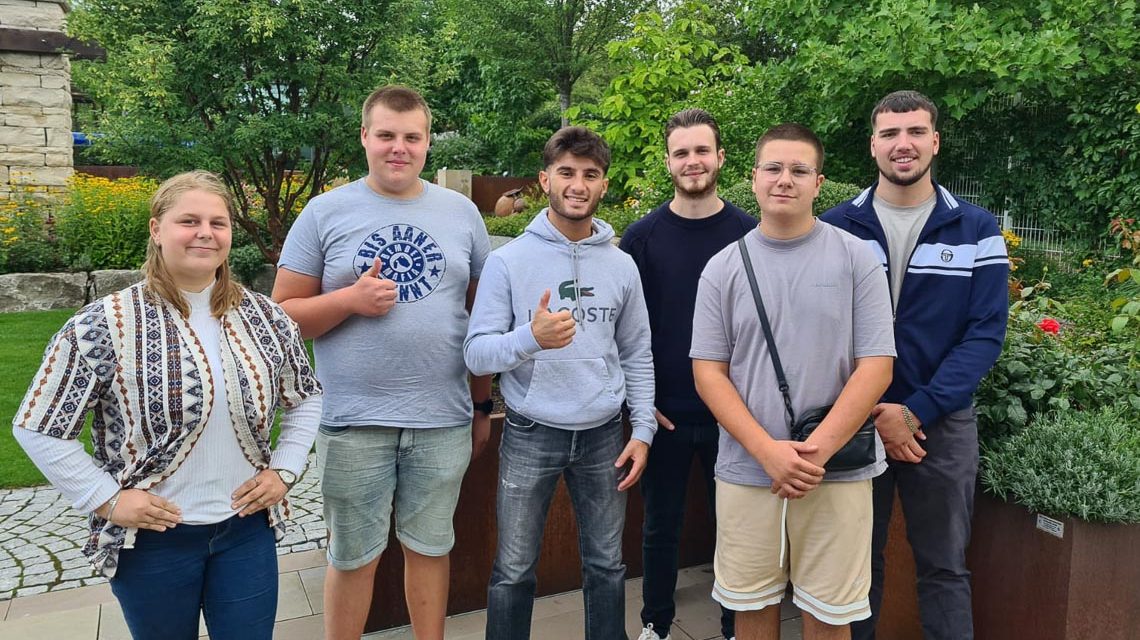 Die neuen Auszubis bei Gramenz Galabau