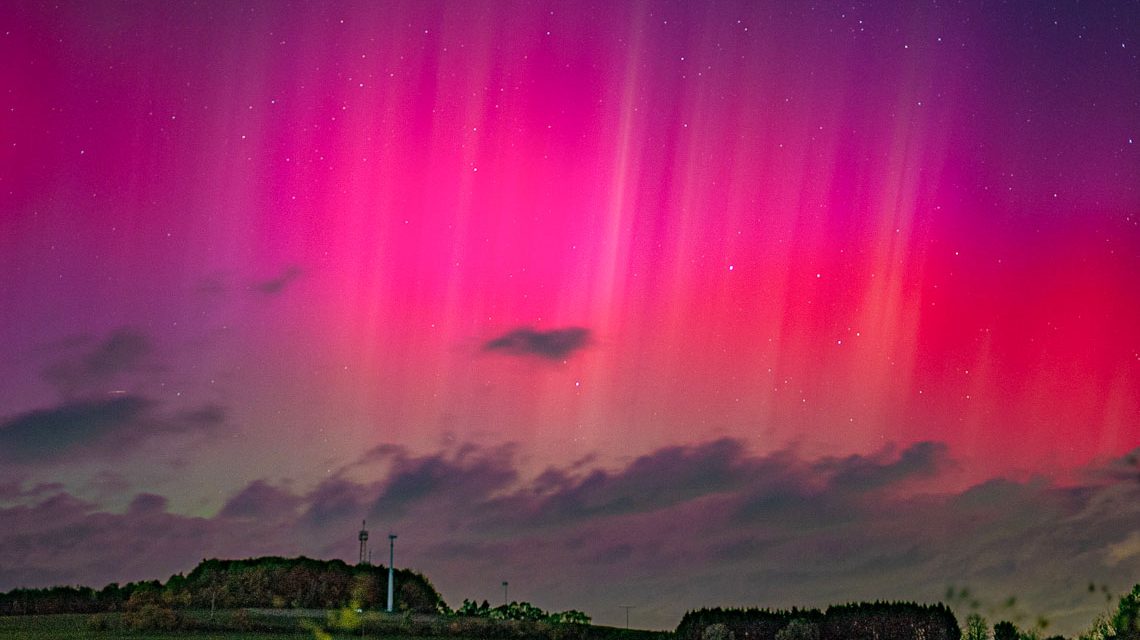 Polarlichter leuchten in ganz Europa