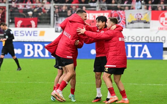 2. Bundeasliga, 13. Spieltag, SV Wehen -Wiesbaden, 3:1