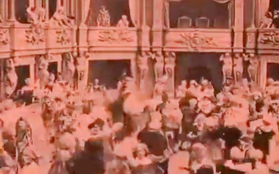 Madame DuBarry, Historienfilm Szene aus dem Theater.