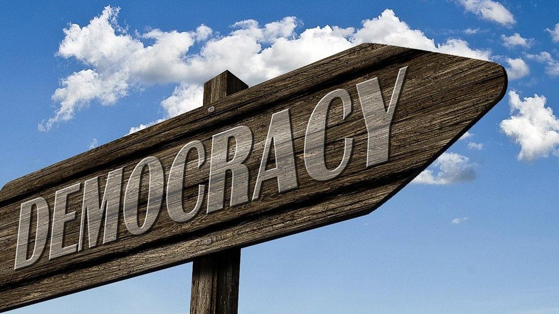 Demokratiebildung, Gemeinsam gegen Rechts, Demokratie leben