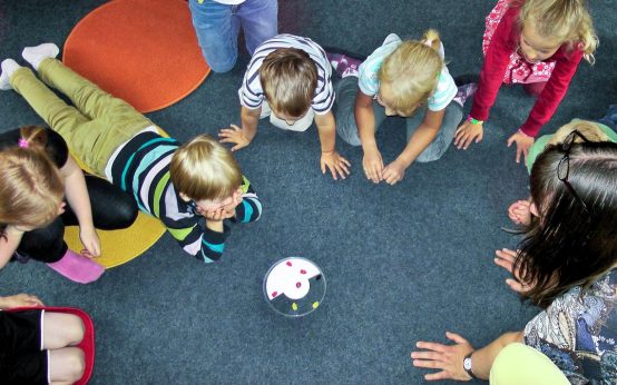 WiKita, Ein innovatives System erleichtert Eltern die Suche nach einem Betreuungsplatz für ihre Kleinen.