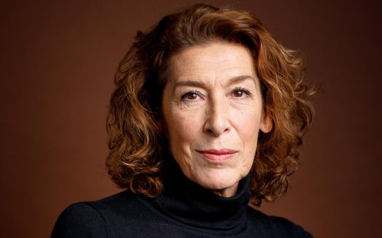 Portrait Adele Neuhauser