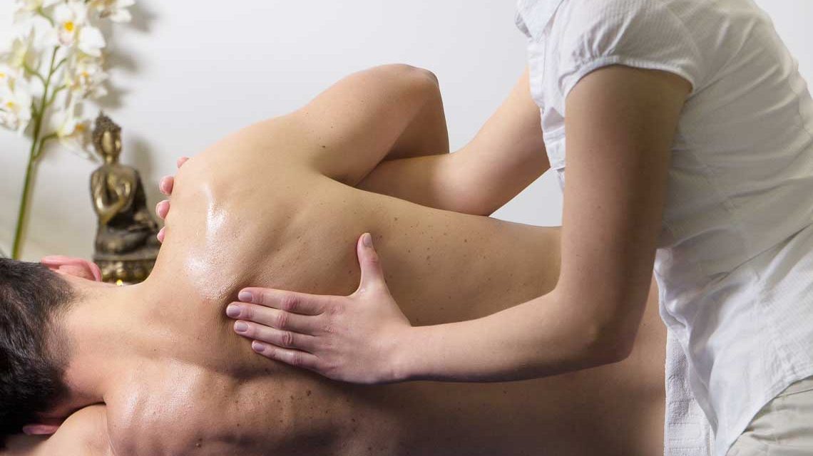 Schulterprobleme, Schulterluxation, Massage