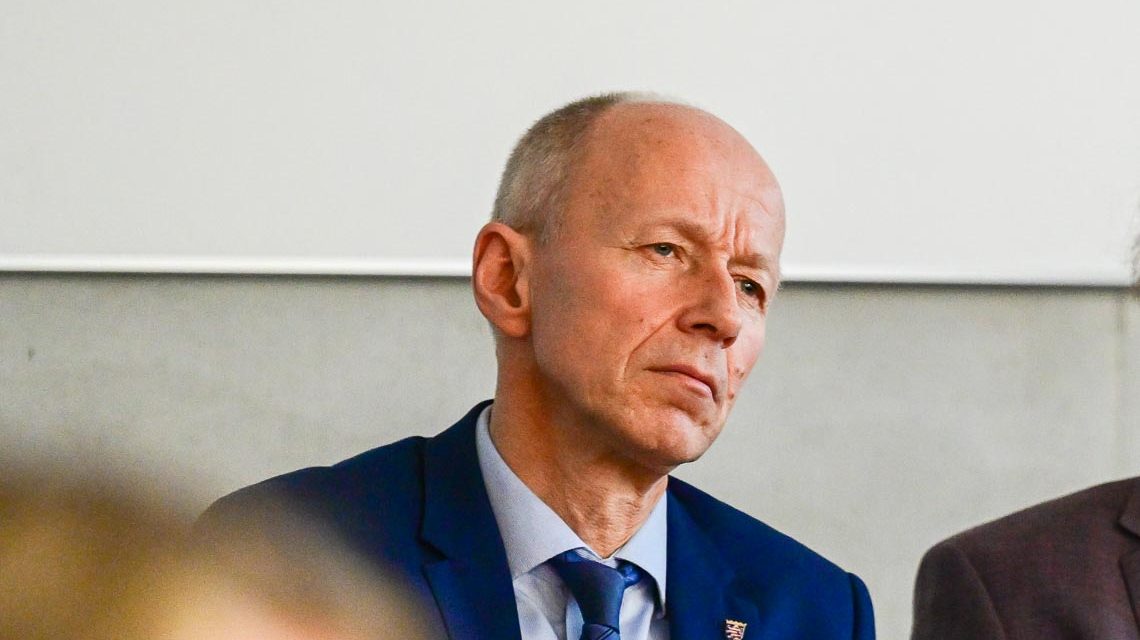 Sozialindex: Schulbesuch Bildungsminister Schwarz an der Carl-von-Ossietzky-Schule