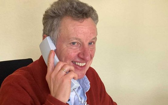 Portrait von Pfarrer Thomas Walter