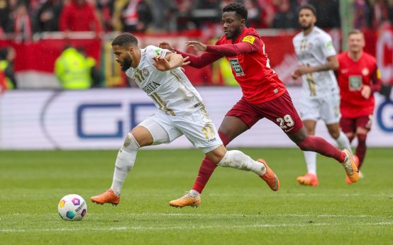 Der SVWW spielt im Abstiegsduell in Kaiserslautern 1:1.
