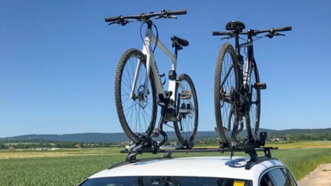 Dachträgersysteme sind die preisgünstigste Variante für den Fahrradtransport. / ADAC Hessen-Thüringen e. V.