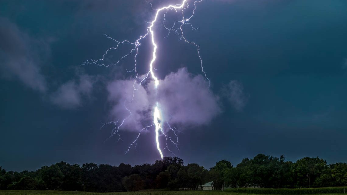 Wetterlage, Unwetterwarnung, Blitzschlag