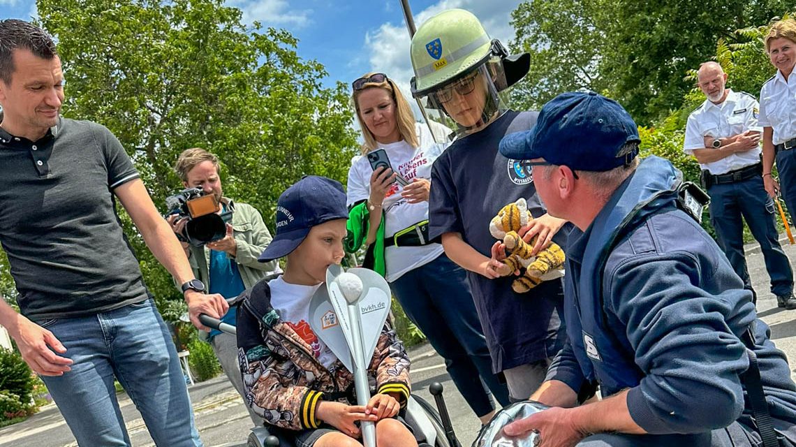 Feuerwehren Wiesbaden und Mainz unterstützen Kinderlebenslauf 2024
