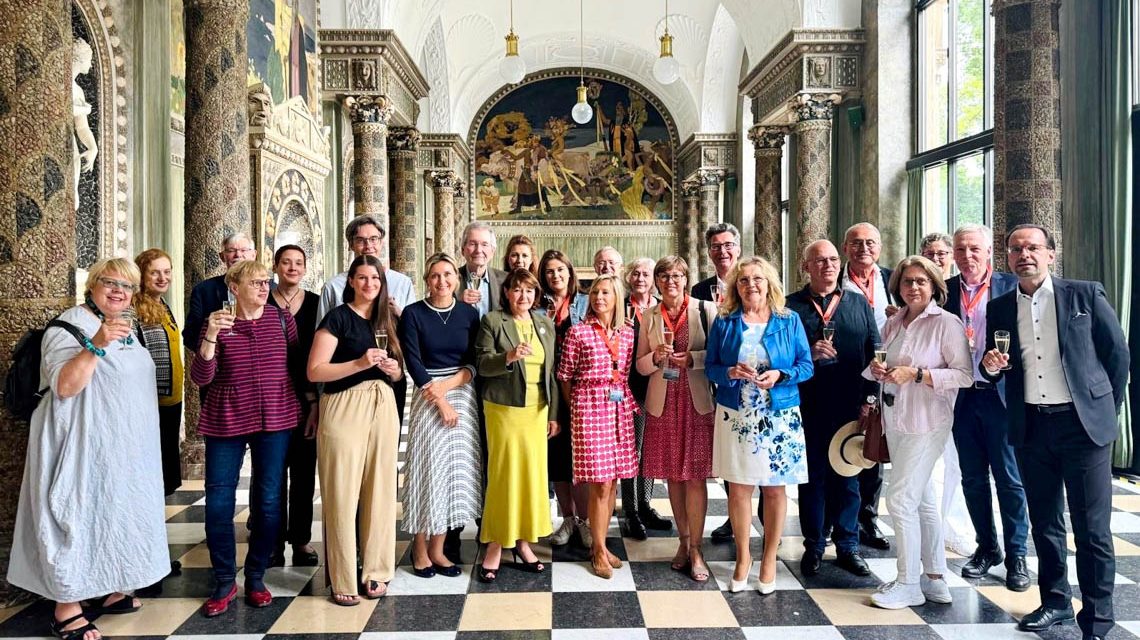 Neue Gästeführer im Dienste der Stadt Wiesbaden.