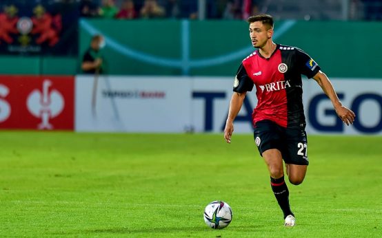 Nico Rieble im Pokalspiel gegen Borussia Dortmund