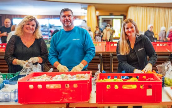 Thomas Zimmerling von Vonbovia bei der Wiesbadener Tafel,