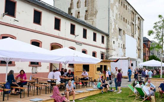 Biergarten am Zollspeicher