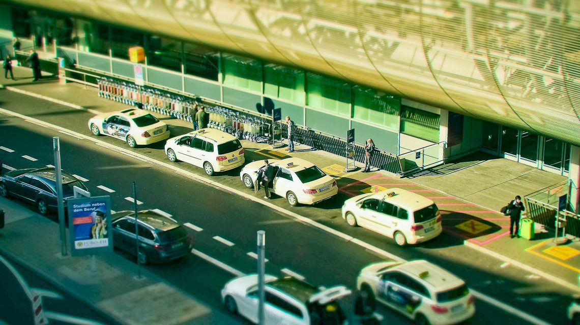 Taxistand am Flughafen
