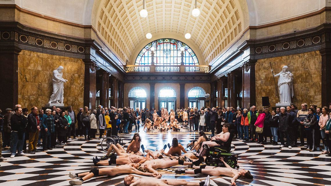 Habitat, Inszenierung im Kurhaus Wiesbaden