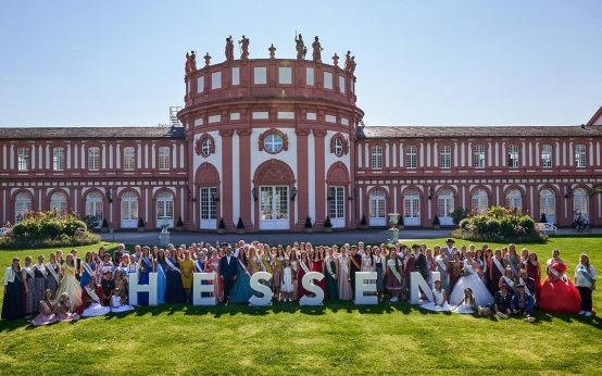 Hessische Hoheiten: Empfang im schloss Biebrich