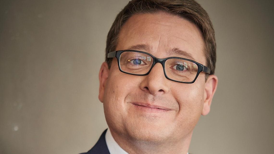 Kabarett mit Kai Magnus Sting im Theater im Pariser Hof.