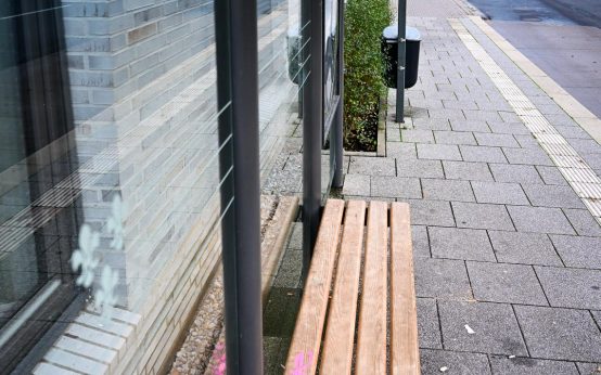 Symbolbild Bus-Haltestelle.Zieglerstraße