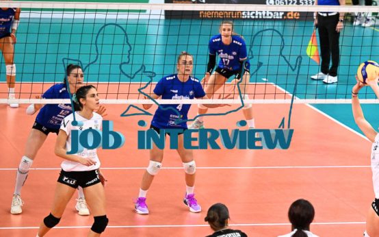 Recruiting-Day in der Sporthalle am platz der Deutschen Einheit.