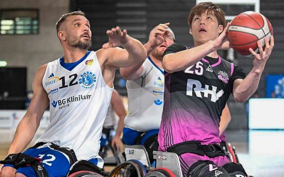 Rhine River Rhinos haben am Wochenende einen deutlichen 73:45-Sieg gegen die BG Baskets Hamburg eingefahren.