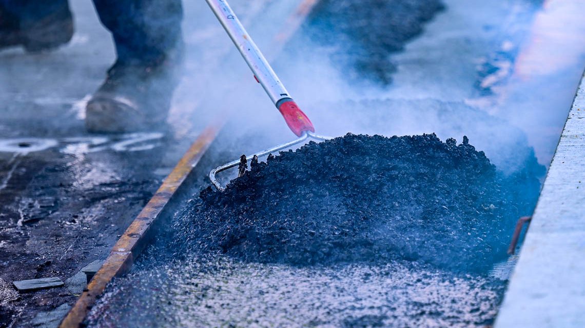 Teerarbeiten abgeschlossen. Untere Dotzheimer Straße ist wieder frei.