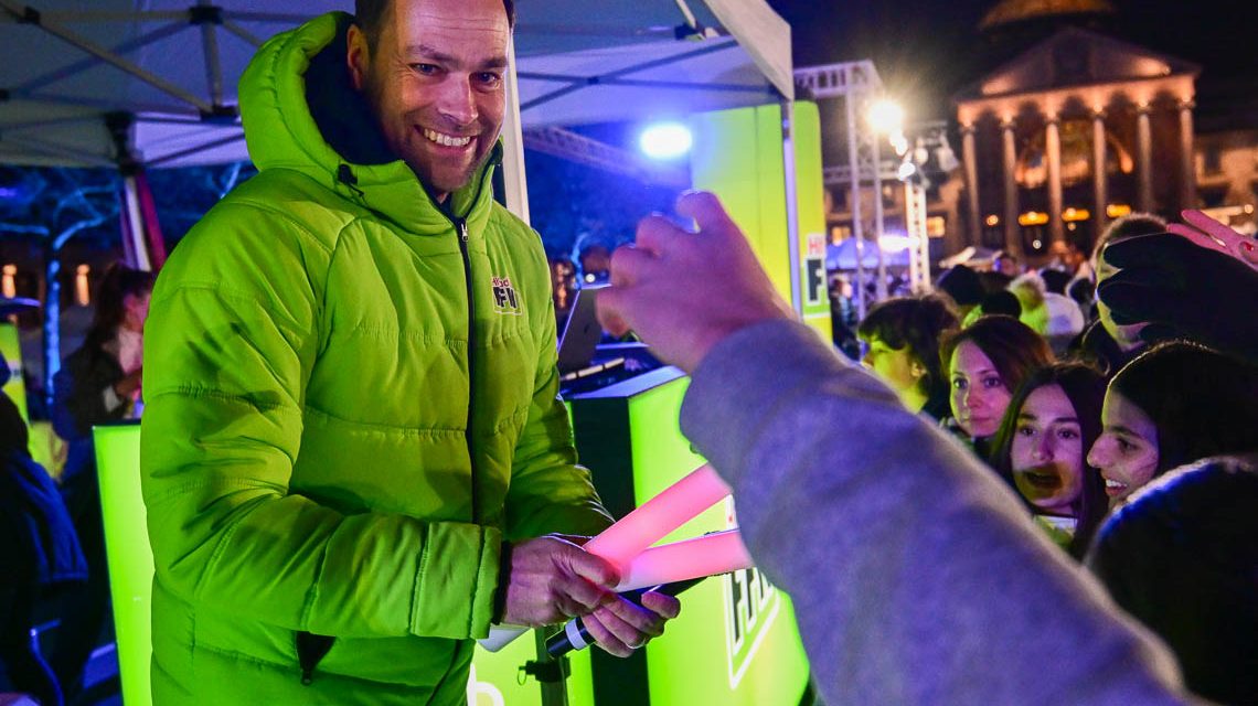 Daniel Fischer bei Wiesbaden on Ice, FFH Just Party on Ice